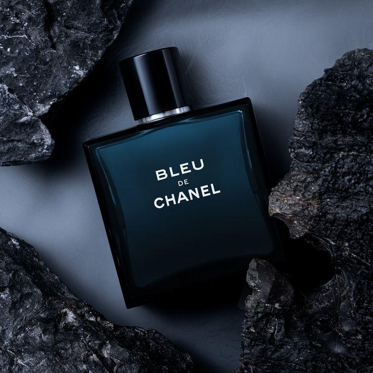 BLEU de CHANEL Eau de Toilette Spray for Men 3.4 Oz / 100 ml | Luxury Woody Aromatic Fragrance